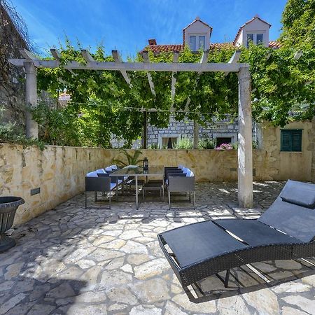 Dubrovnik Old House Villa ภายนอก รูปภาพ