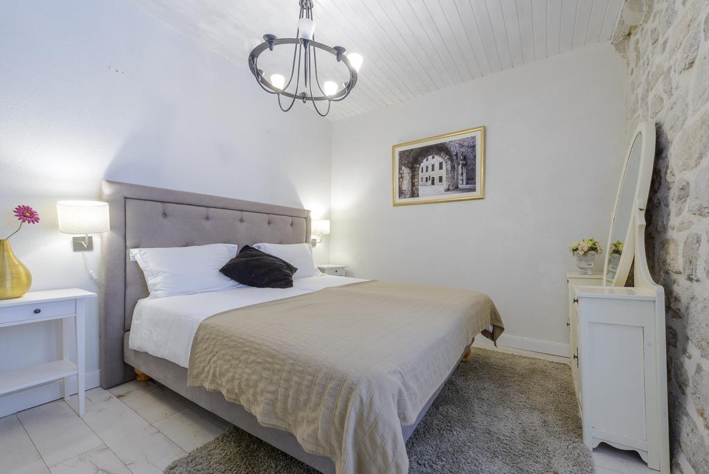 Dubrovnik Old House Villa ภายนอก รูปภาพ