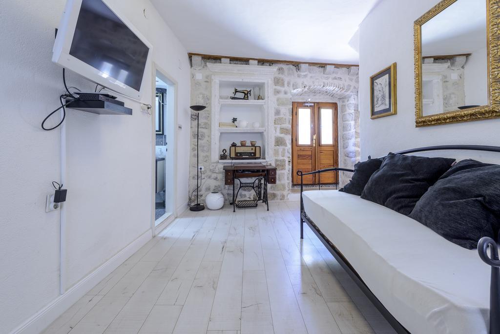 Dubrovnik Old House Villa ภายนอก รูปภาพ