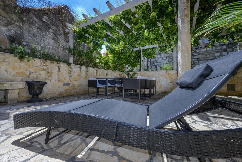 Dubrovnik Old House Villa ภายนอก รูปภาพ